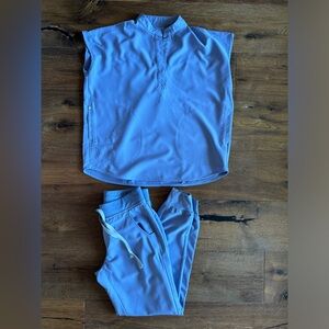 Figs Scrub Set Rafaela - Mandarin Collar Top & Zamora Joggers XS in Vapor Blue.